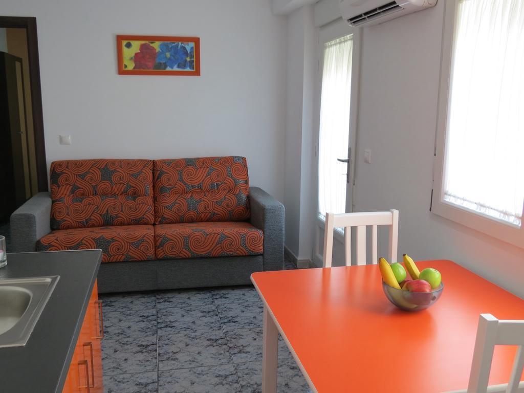 Apartamentos Turisticos Ca Ramon Beniarres Phòng bức ảnh